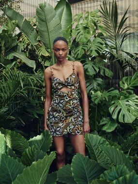 Zara Jungle Like Dress 🌿